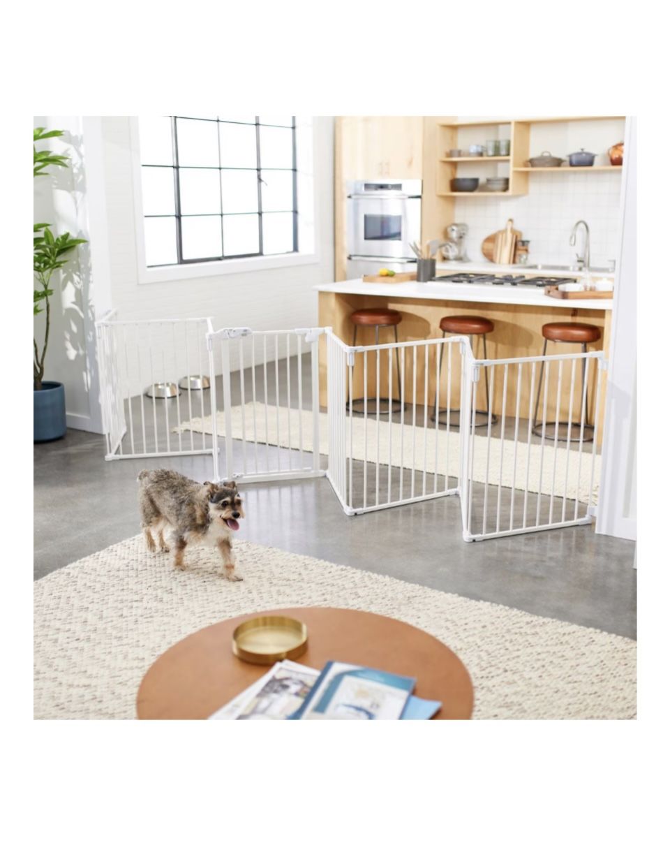 New in box extra wide pet gate or baby gate