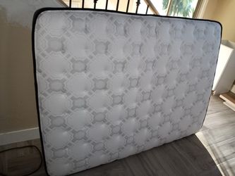 Barely Ever Used Full-size Bed