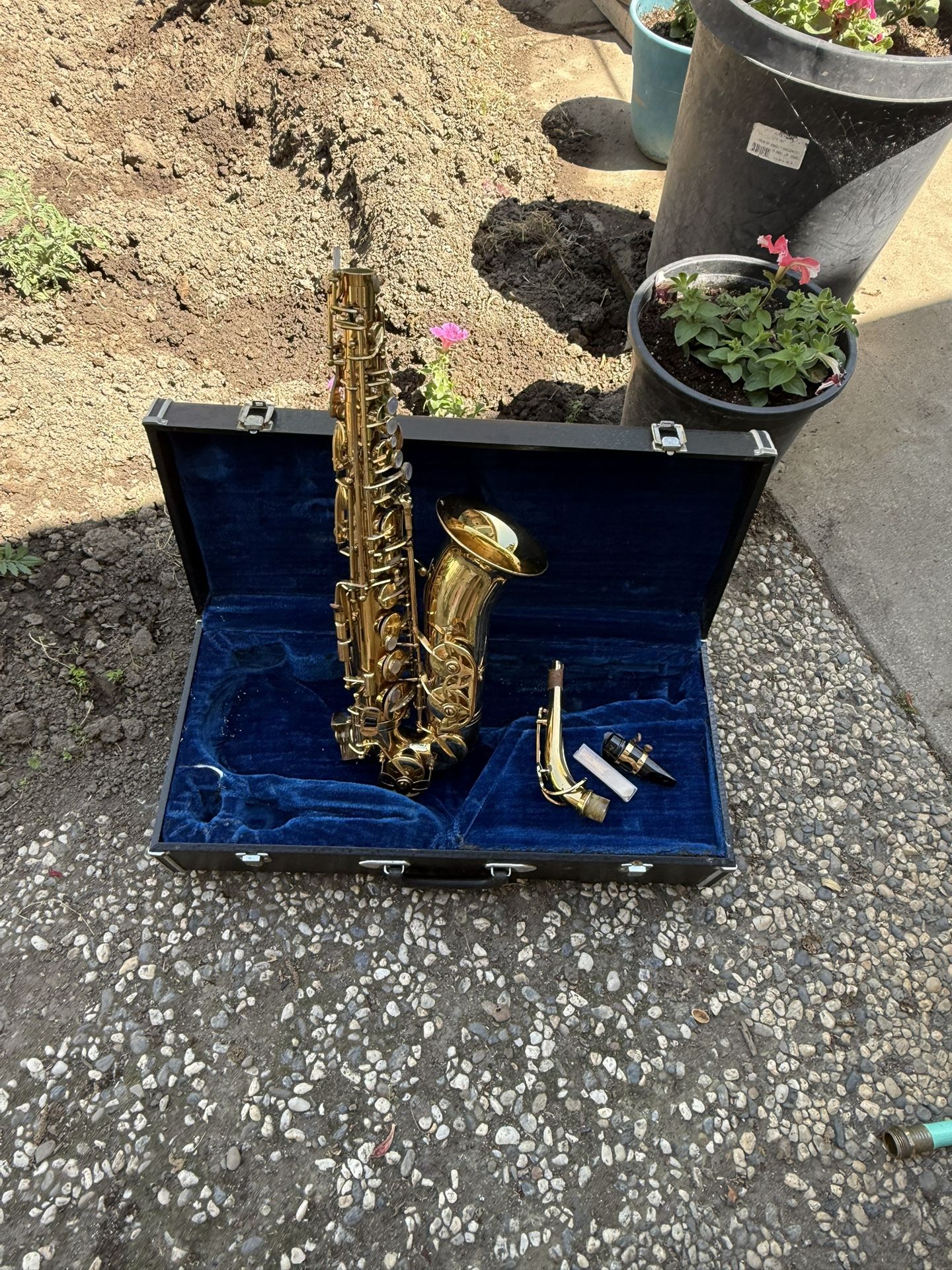 Vintage Student Saxophone Conservarte Brass Woodwind Band Instrument with Case