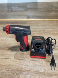 Snap-on Cordless Screwdriver & Charger