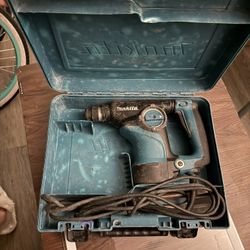 Makita Rotary Hammer 