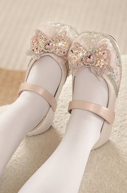 Brand NewGirls Princess Shoes Size 18.5 5-6 Years Old