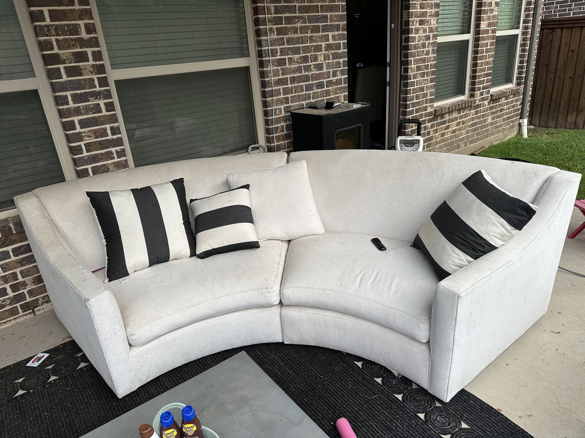 Outdoor Couch And Loveseat 