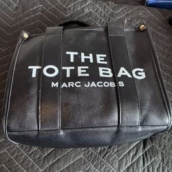 Mark Jacob The Tote Bag