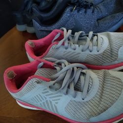 girl's size 6 