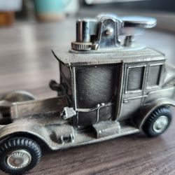 Vintage Japanese Lighter