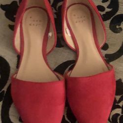 Red Velvet Size 7.5