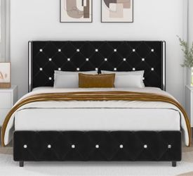 Cama queen 2 mesitas