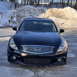 2011 Infiniti G37