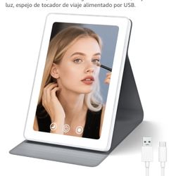 Portable makeup mirror with LED lighting // Espejo de maquillaje portátil con iluminación LED