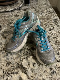 BROOKS RUNNING 🏃‍♂️ SHOES 👟 