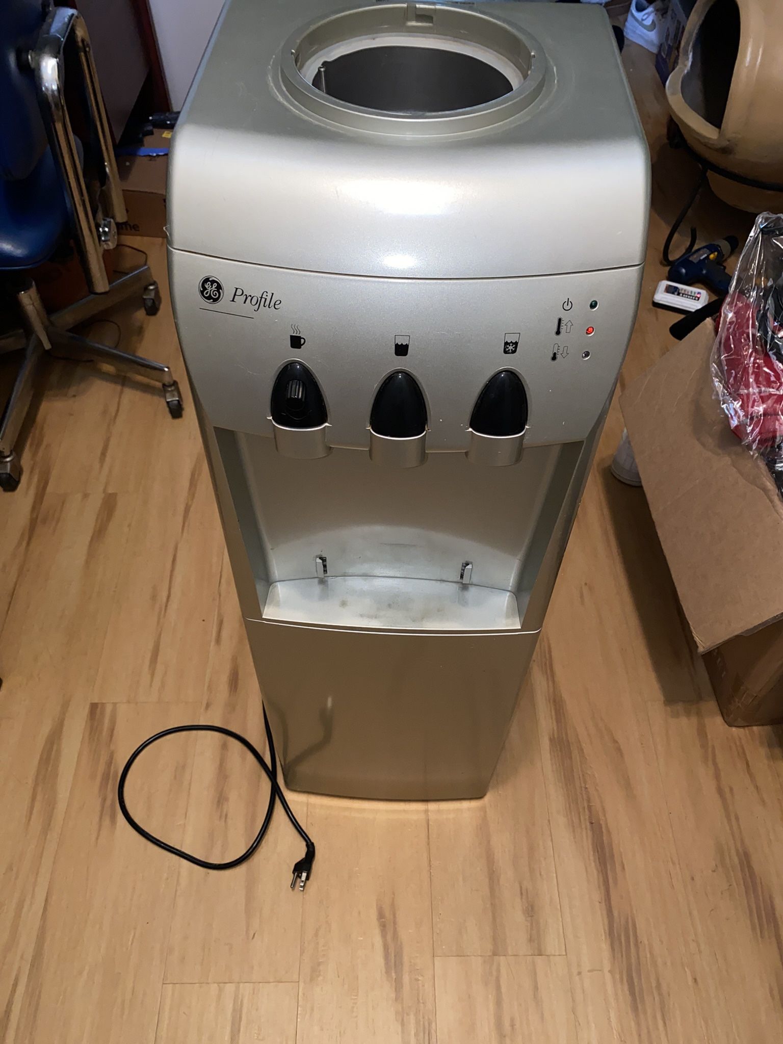 Water Cooler With Mini Fridge