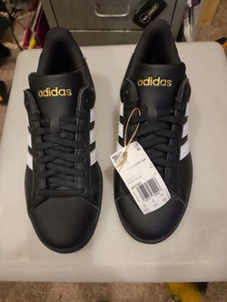 Adidas  size 9.5