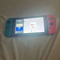 Nintendo Switch 