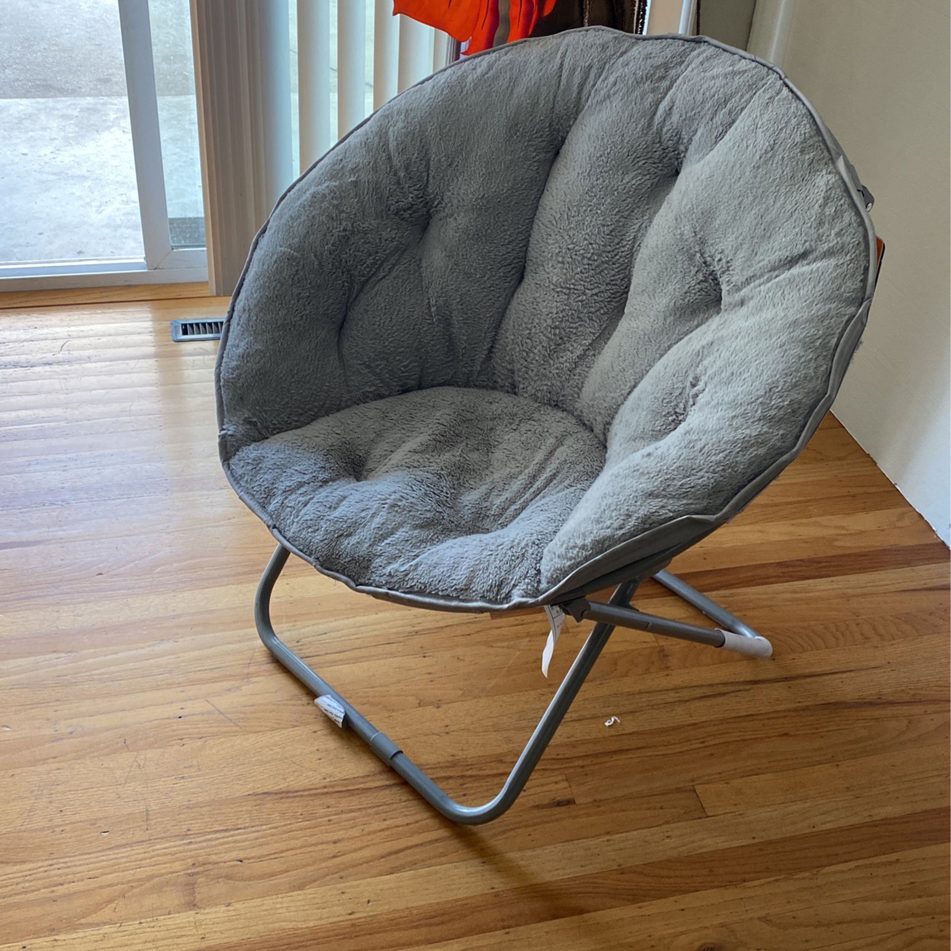 Saucer Chair New 