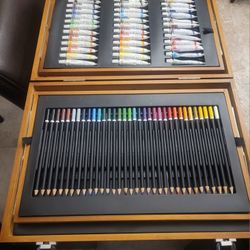 Mont Marte Mixed Media Art Set 174 Pc 