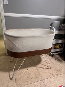 Baby Bassinet Snoo