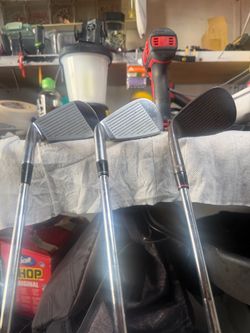 GOLF IRONS
