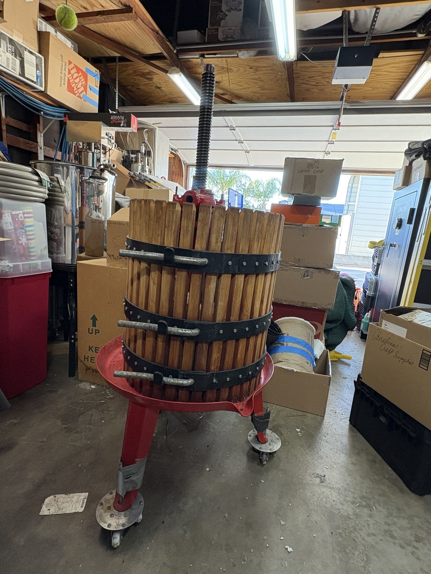 Wine & fruit press #50