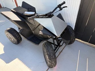 Cyberquad Tesla