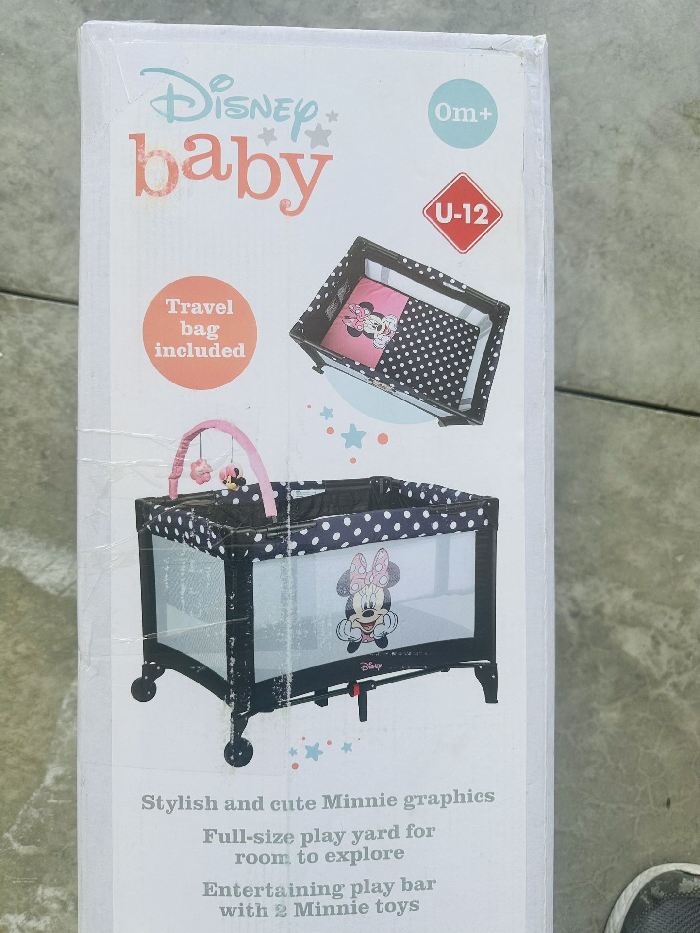 Brand New Disney Baby 3D Ultra Play Yard with Bassinet and Storage Bag Peeking Minnie