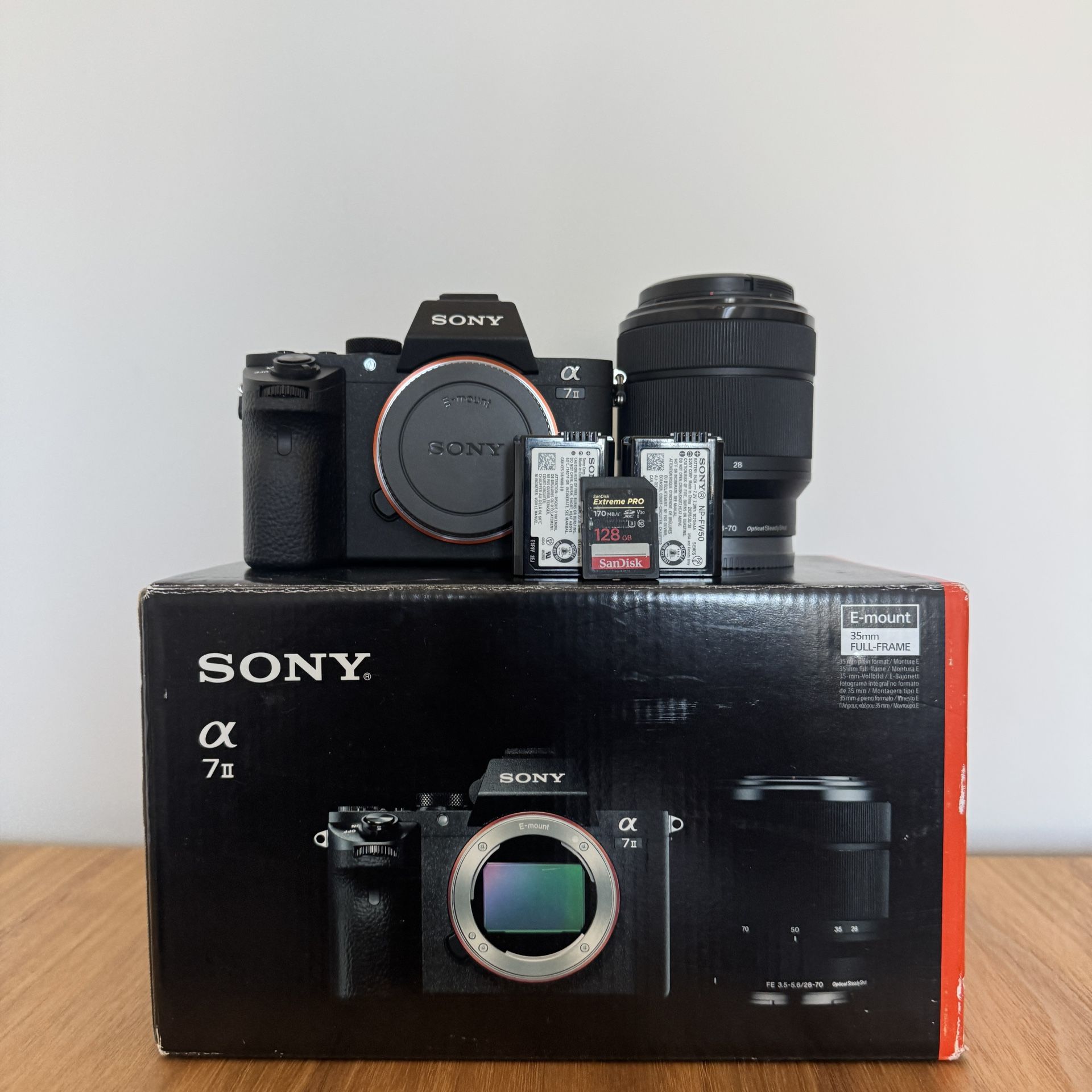 Sony Alpha a7 II [Near Mint in Box] ILCE-7M2 + FE 28-70mm Lens kit With Strap