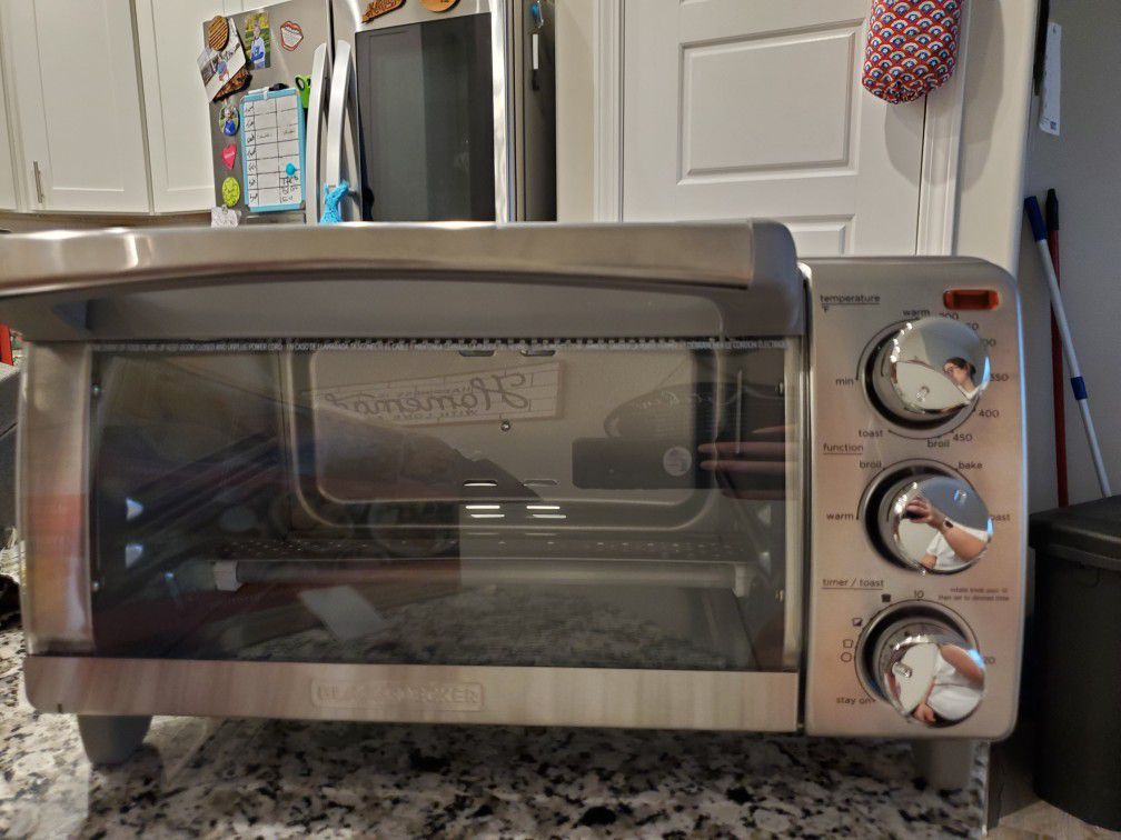 Black And Decker Convection/ Toaster Oven