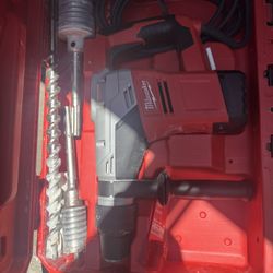 milwaukee drill and saw 
