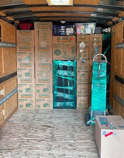 20 && 26 foot truck w/Moverz
