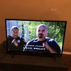 25 inch TV