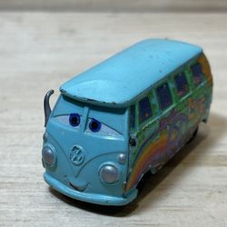 Disney Pixar Cars VW Bus Fillmore Volkswagen AG Groovy Love Flower Power Van