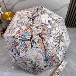 Dior tri-fold automatic vinyl sunscreen umbrella｜99% UV blocking｜New with case Sturdy and wind-resistant
 
