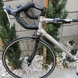 Specialized Road bike Hybrid. Grey/Black, XL 