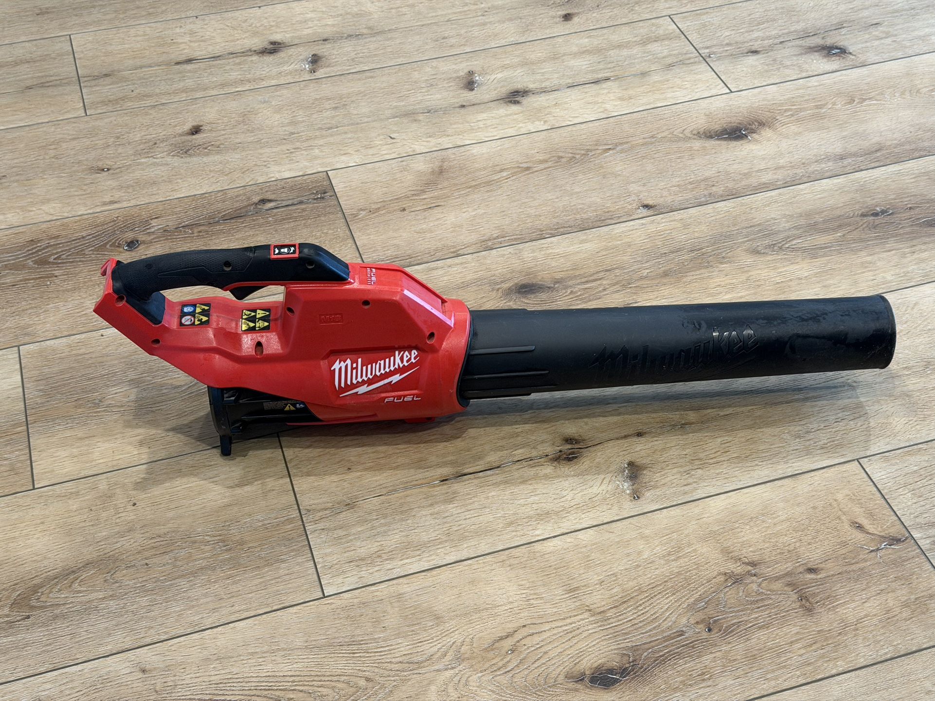 Second Generation Milwaukee M18 Blower Excellent Condition