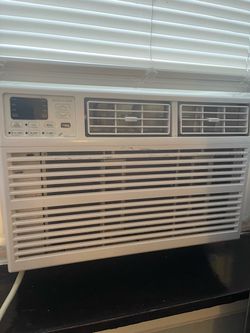 Window Air Conditioner 8000BTU