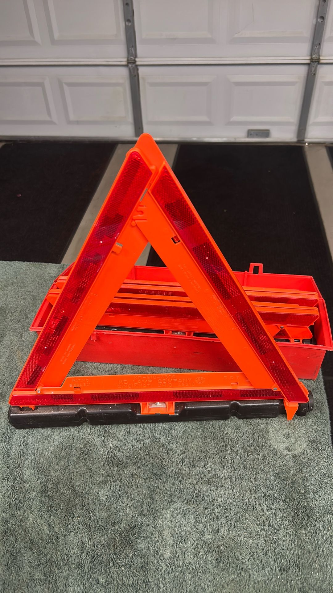 KD Flare Kit Safety Lights Triangle 3 Pack