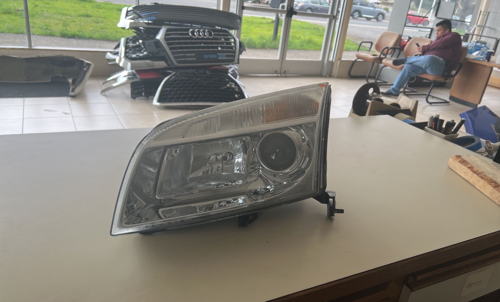 2006 To 2009 Mercury Milan Headlight Driver Side Assembly #332 FB402