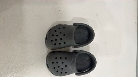 Baby crocs