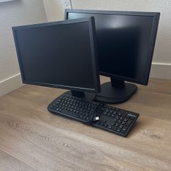 Computer Screens , With Keyboard 