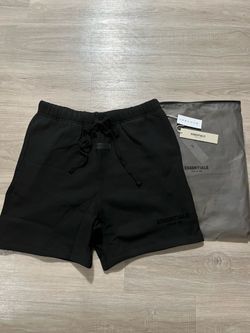 Large black essential shorts
