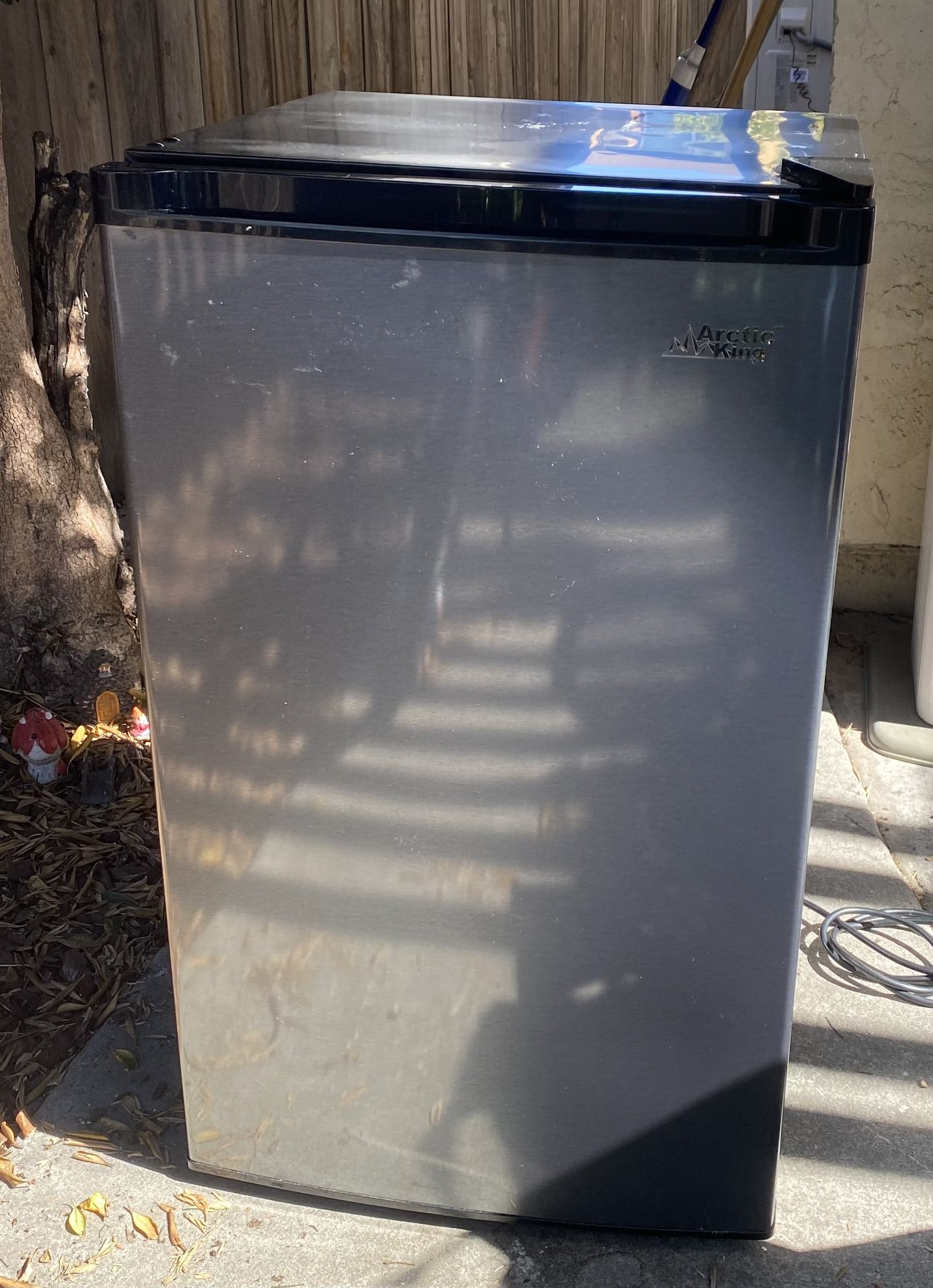 Silver & Black Mini Fridge for Sale in San Diego, CA OfferUp