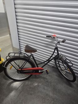 Vintage Dutch Style City Cruiser Bike