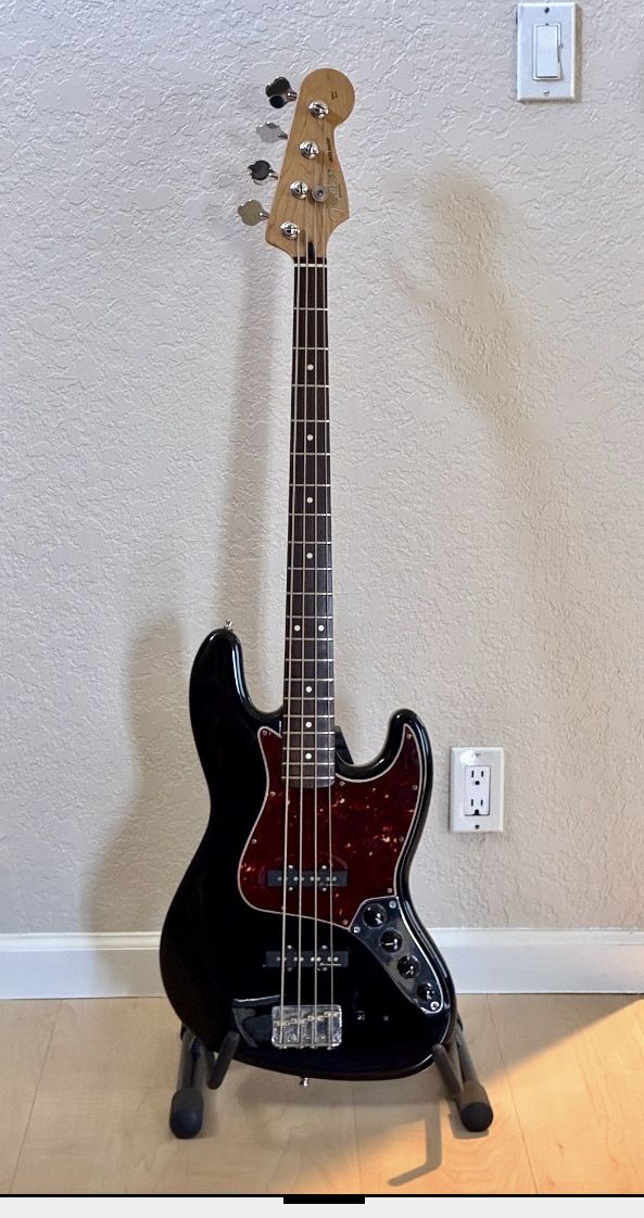 Fender jazz bass - 2007 deluxe active- 4 string-