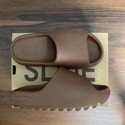 Yeezy Slide Flax