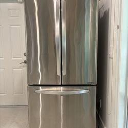 LG French Door Refrigerator 