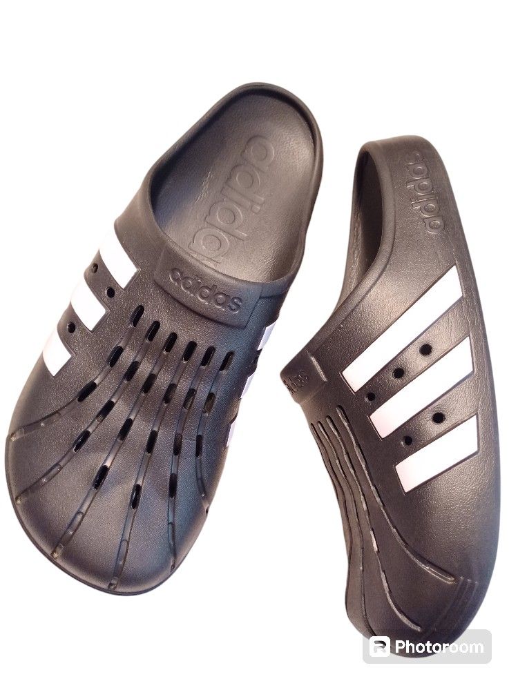 Adidas Sandals "Crocks" Style Mens 13.