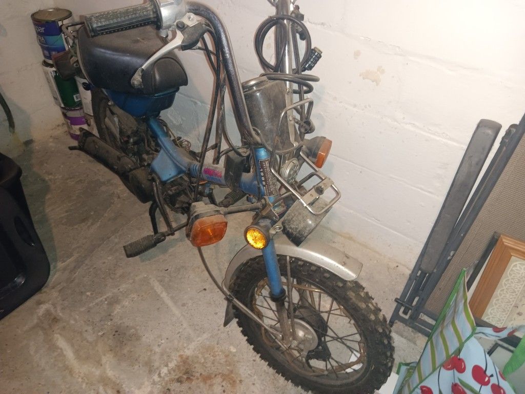 1982 Honda Express NC50