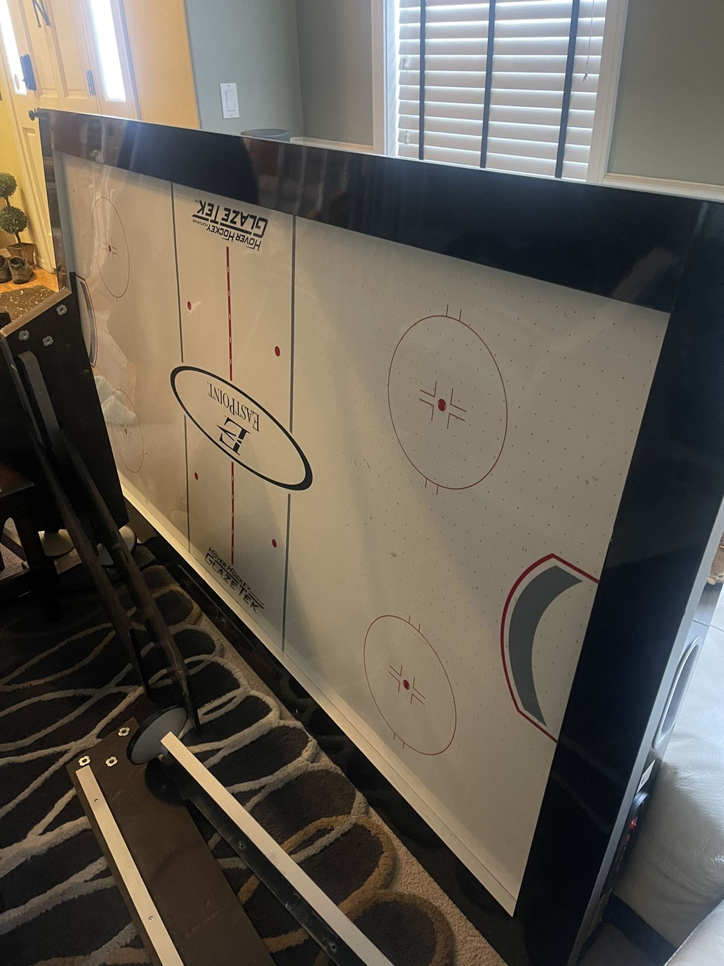 Air Hockey Table