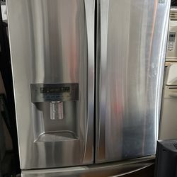 Kenmore Elite Refrigerator- 36” French Door For  Part Only ($130)