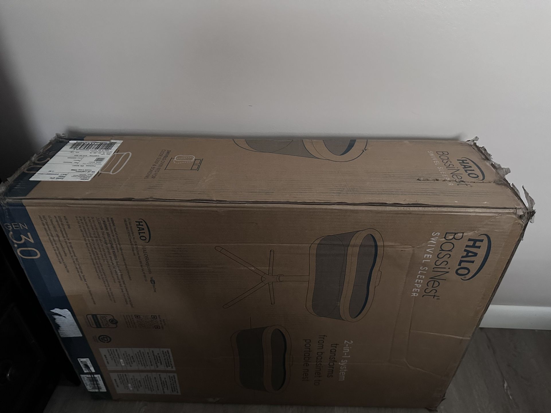 Bassinest Swivel Sleeper 3.0 + Mattress UNOPENED